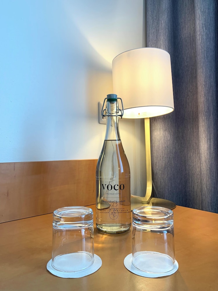 voco Dusseldorf Seestern 19