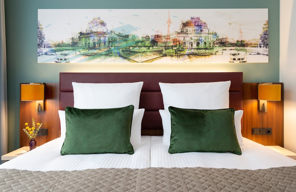 Leonardo Royal Hotel Berlin Alexanderplatz 17