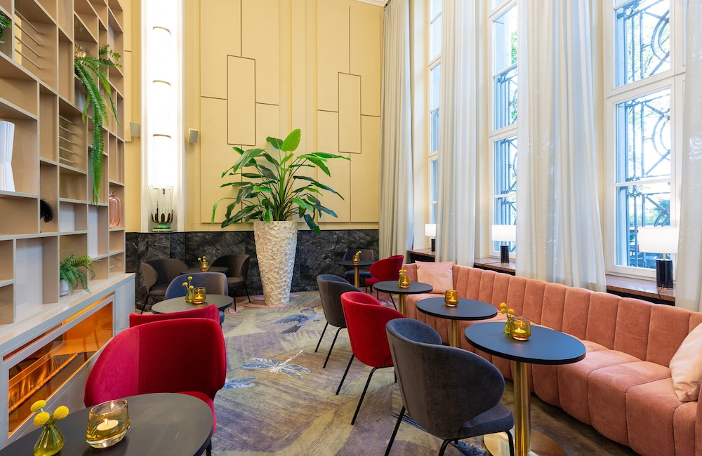 Leonardo Royal Hotel Berlin Alexanderplatz 4