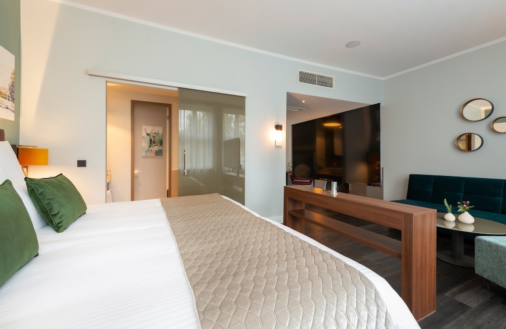 Leonardo Royal Hotel Berlin Alexanderplatz 15