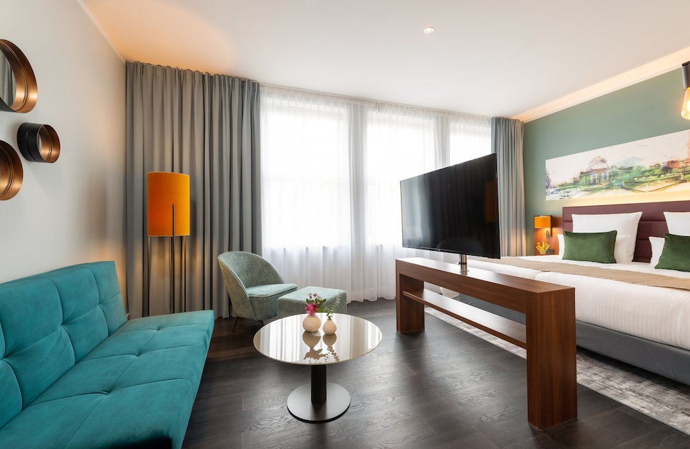 Leonardo Royal Hotel Berlin Alexanderplatz 13