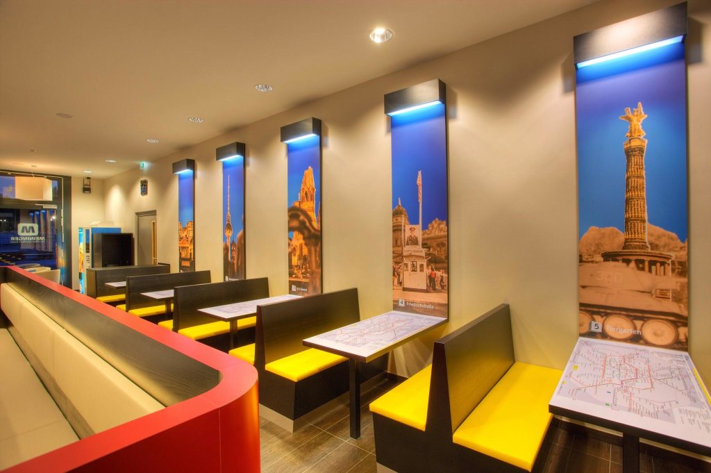 Meininger Hotel Berlin Hauptbahnhof 18