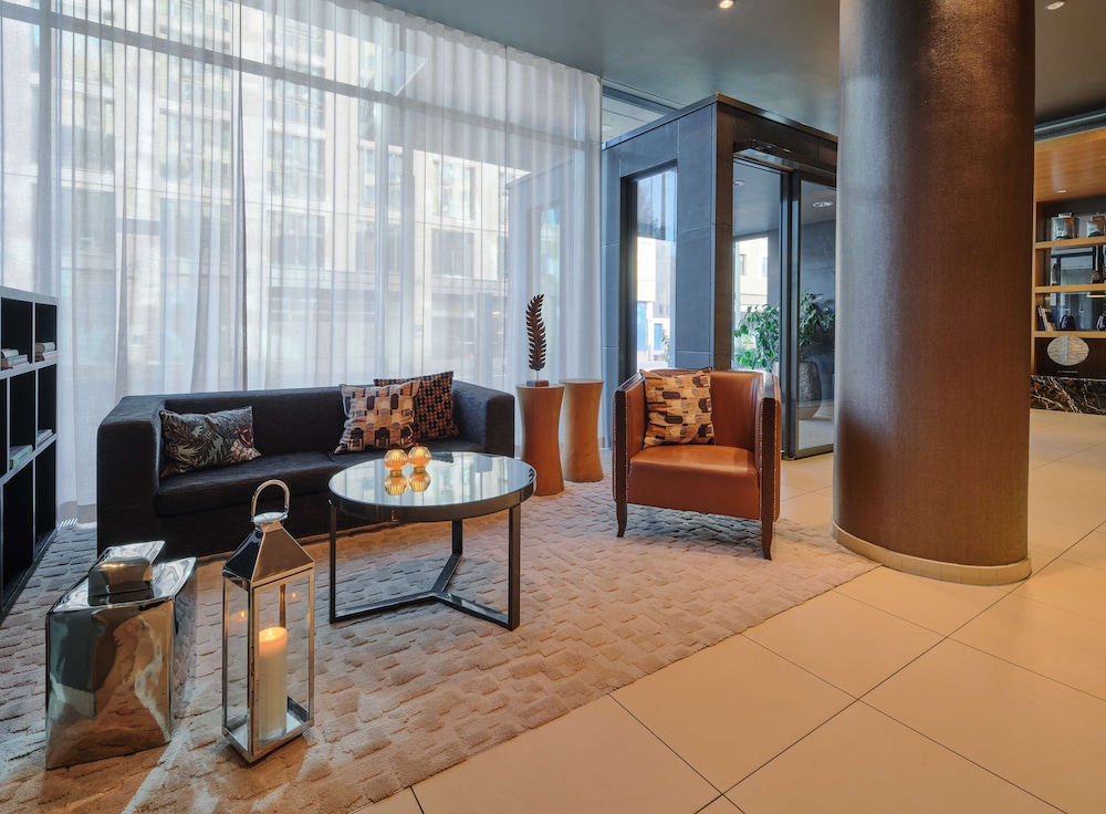 Adina Apartment Hotel Frankfurt Neue Oper 5