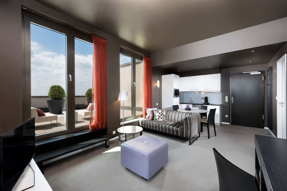 Adina Apartment Hotel Frankfurt Neue Oper 24