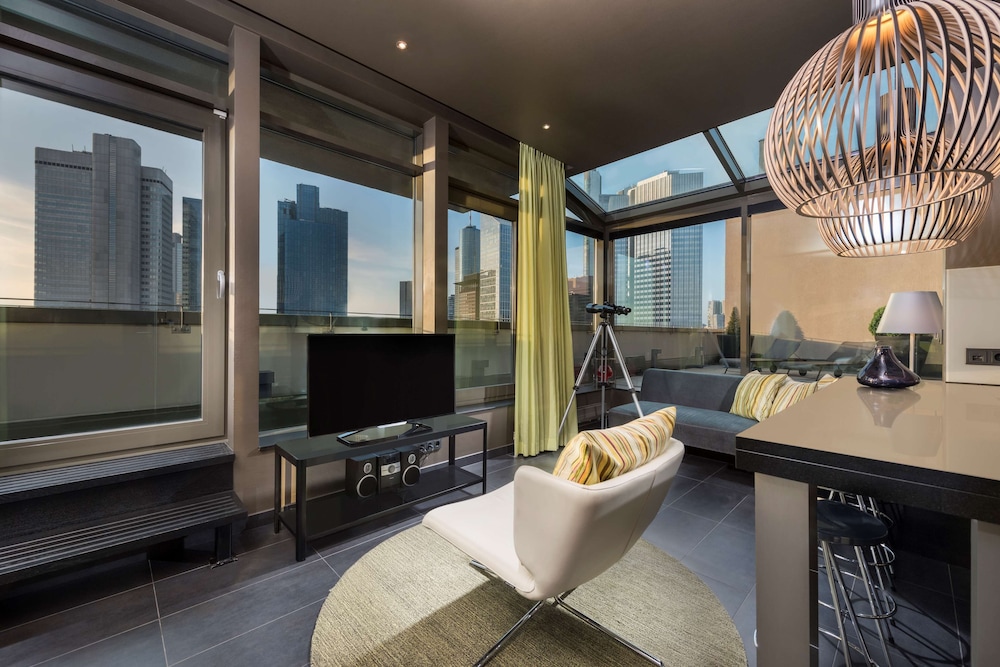 Adina Apartment Hotel Frankfurt Neue Oper 18