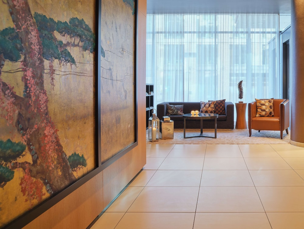 Adina Apartment Hotel Frankfurt Neue Oper 4