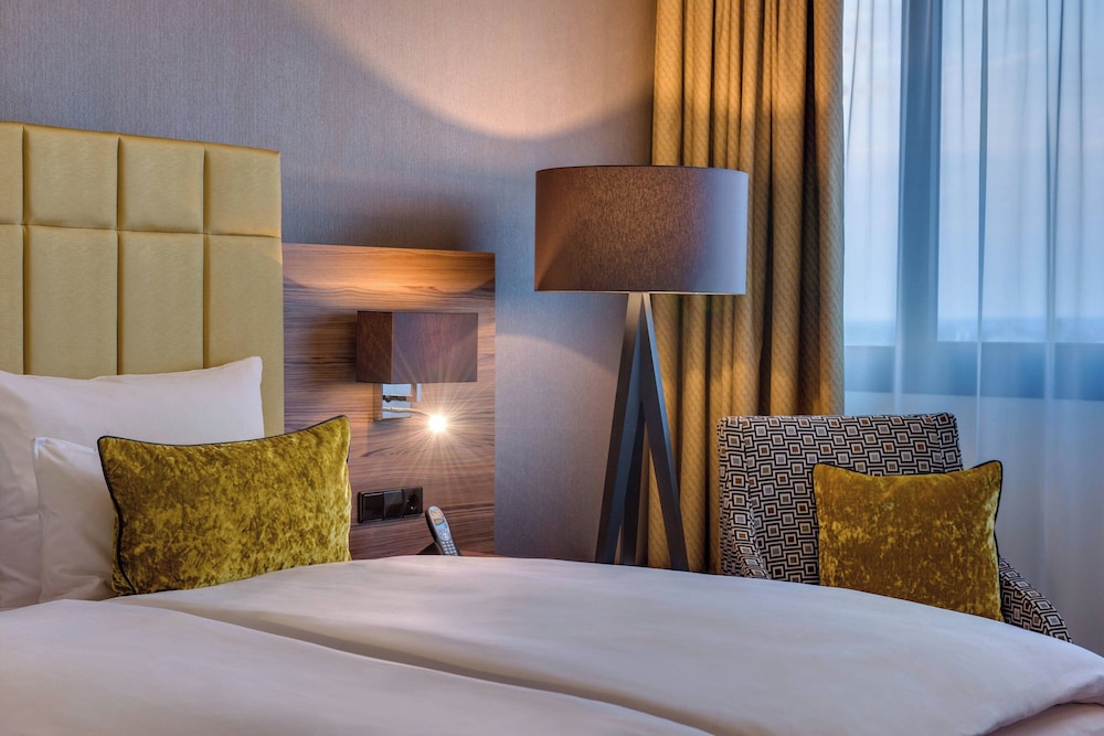 Radisson Blu Hotel, Bonn 18