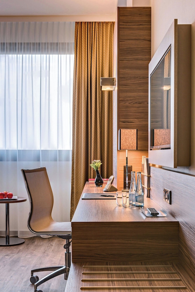 Radisson Blu Hotel, Bonn 15