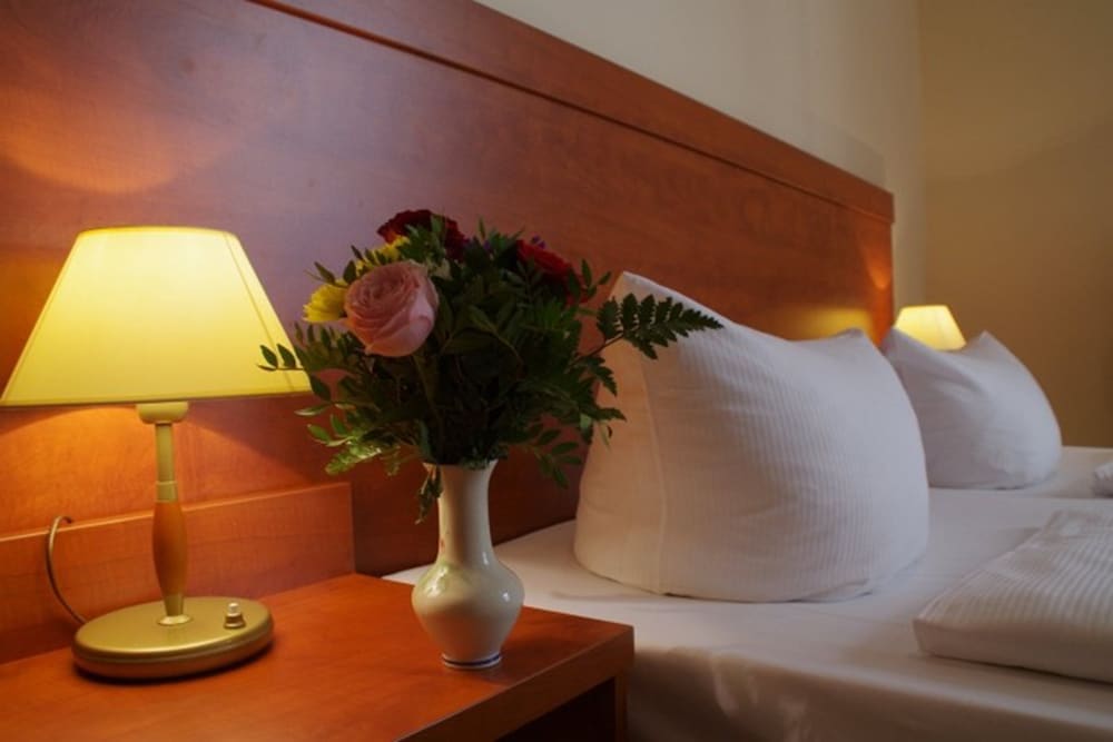 City Hotel Kurfürstendamm 4