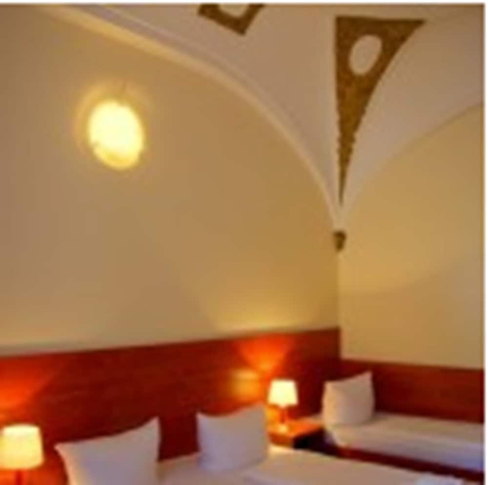 City Hotel Kurfürstendamm 11