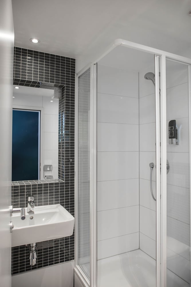 LyvInn Hotel Frankfurt Messe 21