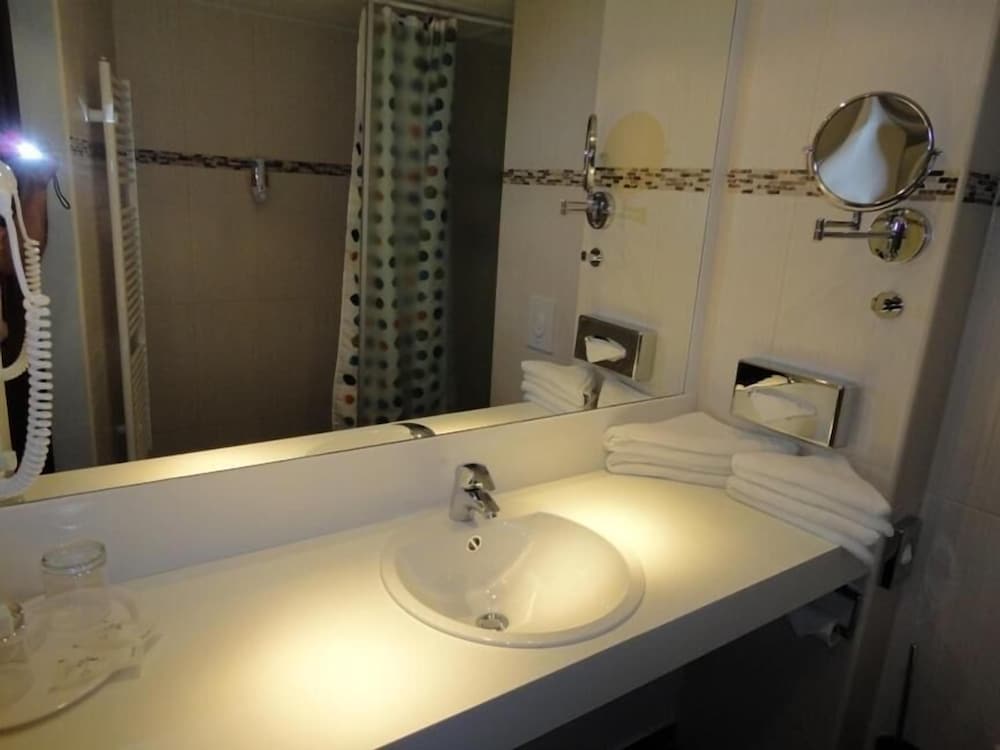 Grand Hotel Dream 12