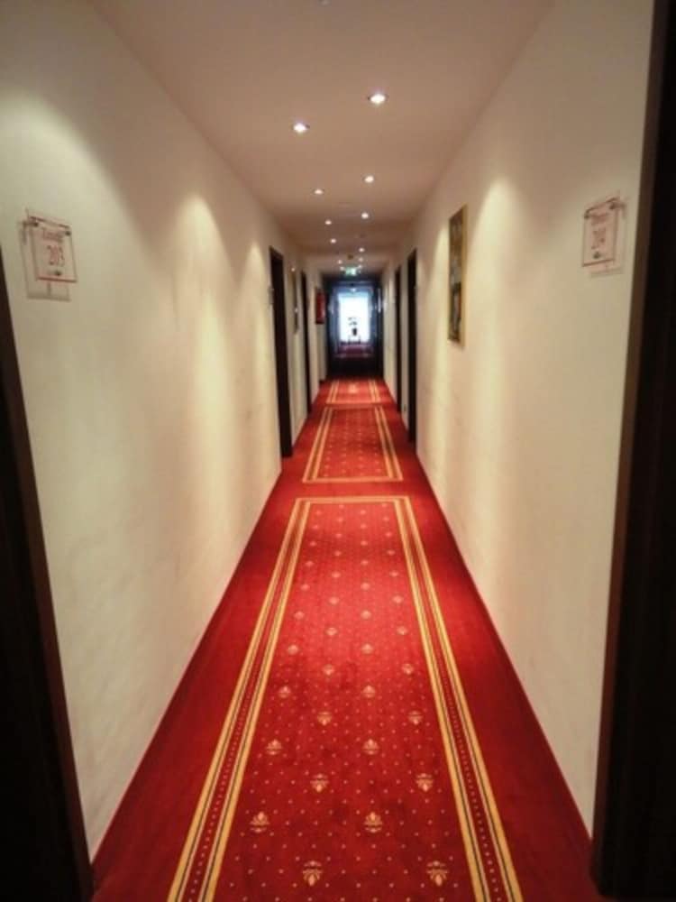 Grand Hotel Dream 19
