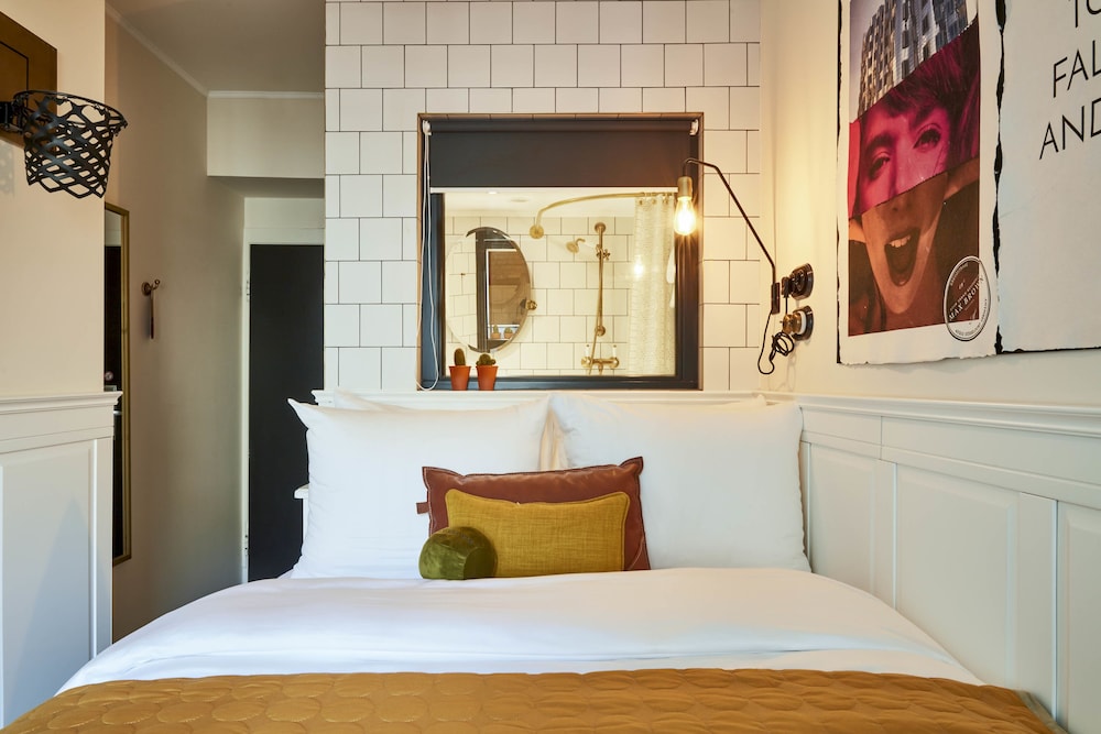 Max Brown Hotel Midtown 10