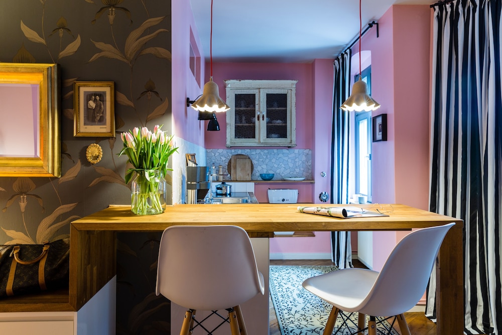 Brilliant Apartments 20