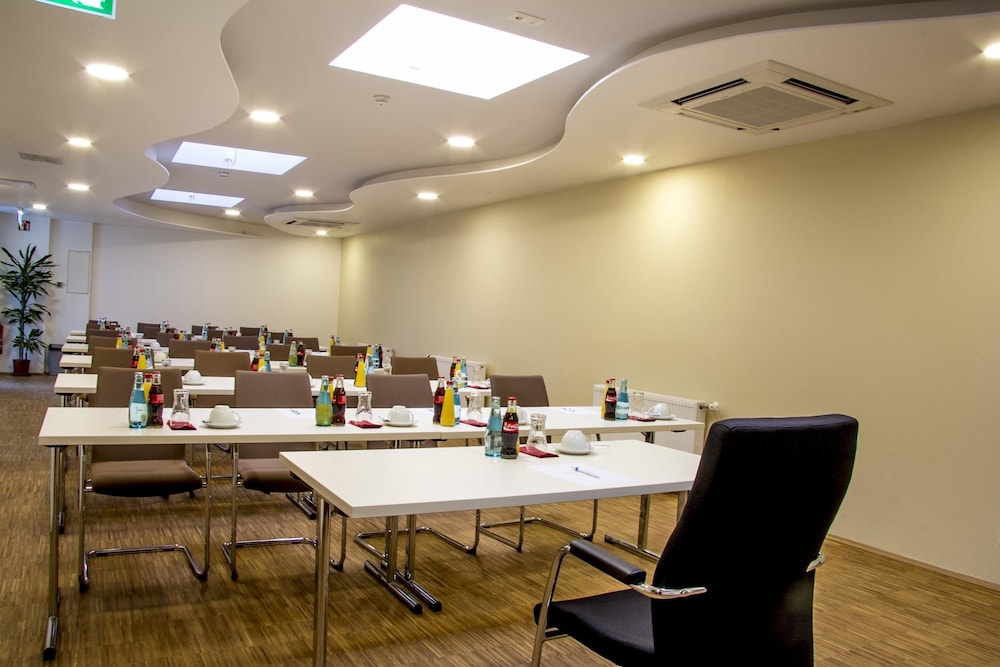 Goethe Business Hotel Frankfurt 19