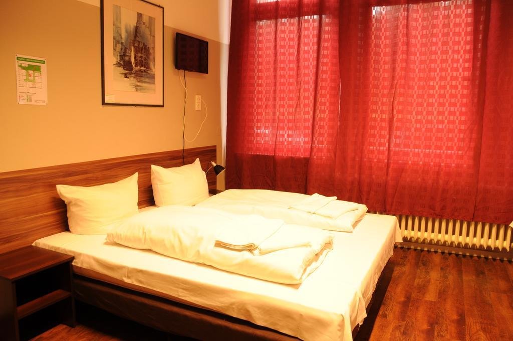 Potsdamer Inn 3