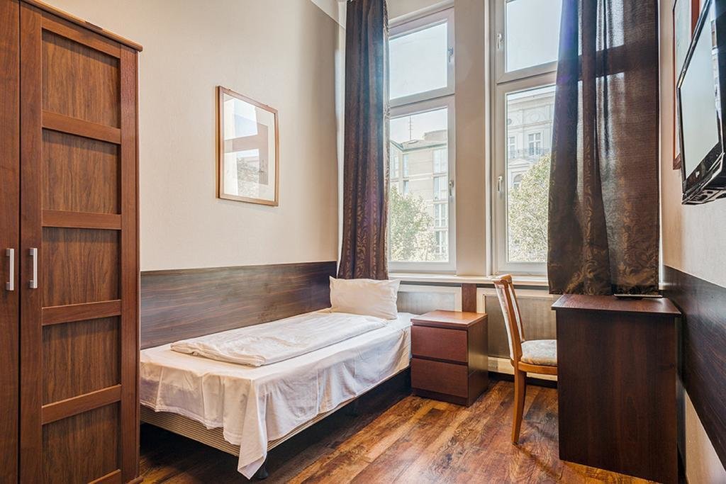 Potsdamer Inn 9