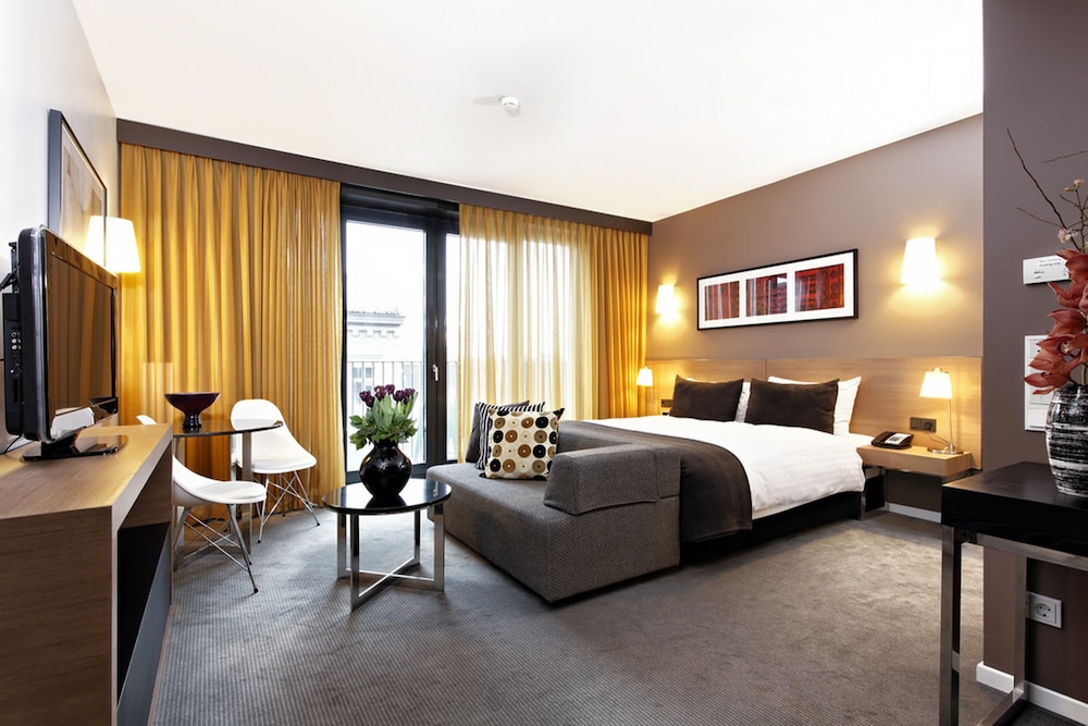 Adina Apartment Hotel Berlin Mitte 12