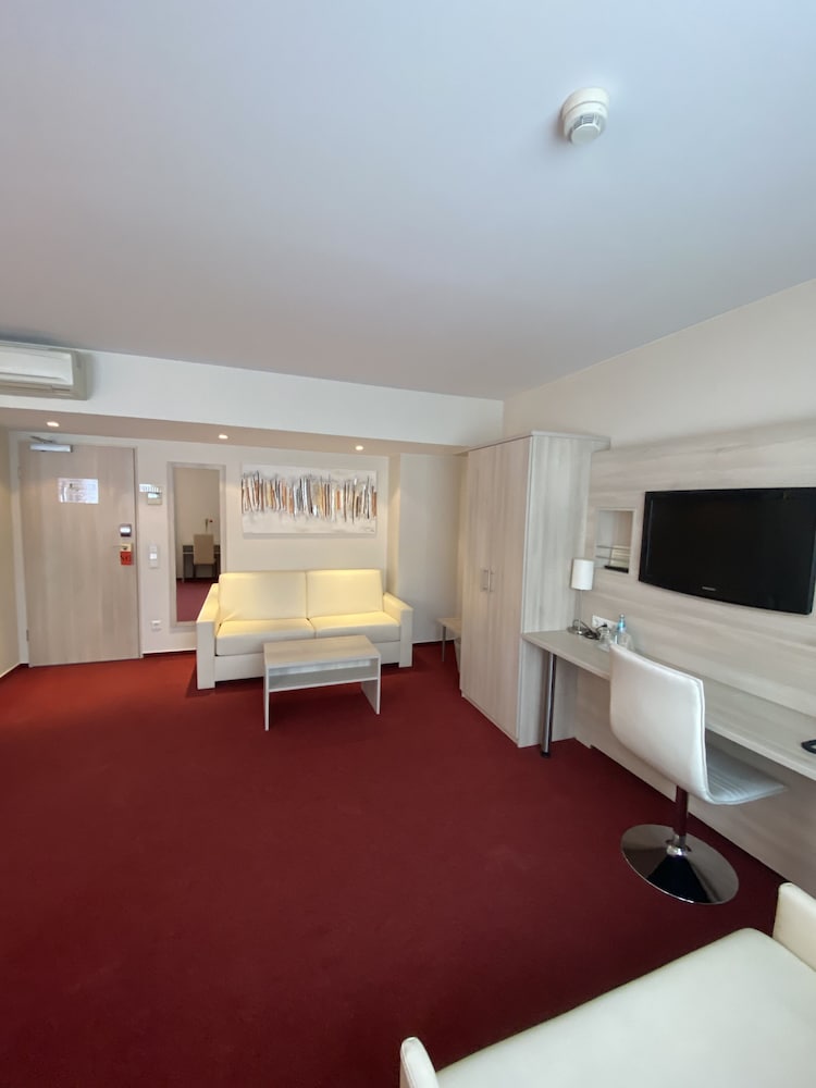 Hotel Rödelheimer Hof - Am Wasserturm 10