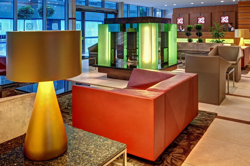Hilton Garden Inn Frankfurt Airport 3