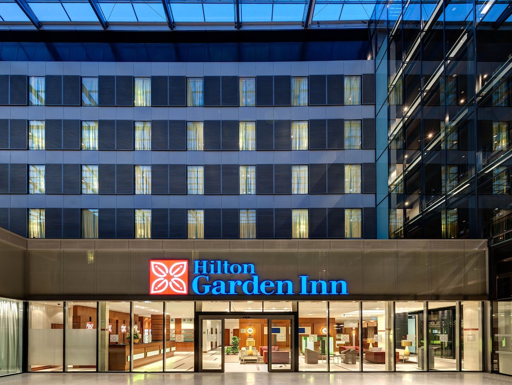 Hilton Garden Inn Frankfurt Airport 17