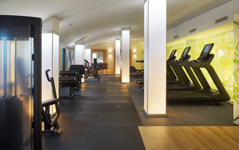 Hilton Garden Inn Frankfurt Airport 21