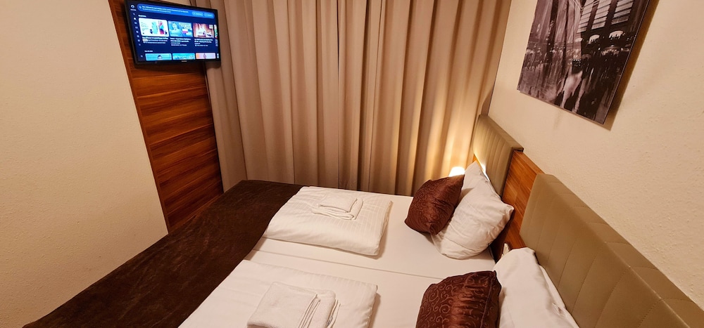 Hotel Frankfurt Messe 16