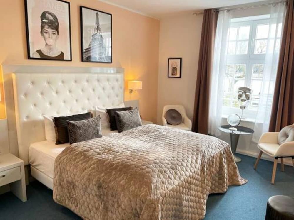 Rhein-Hotel St.Martin 21