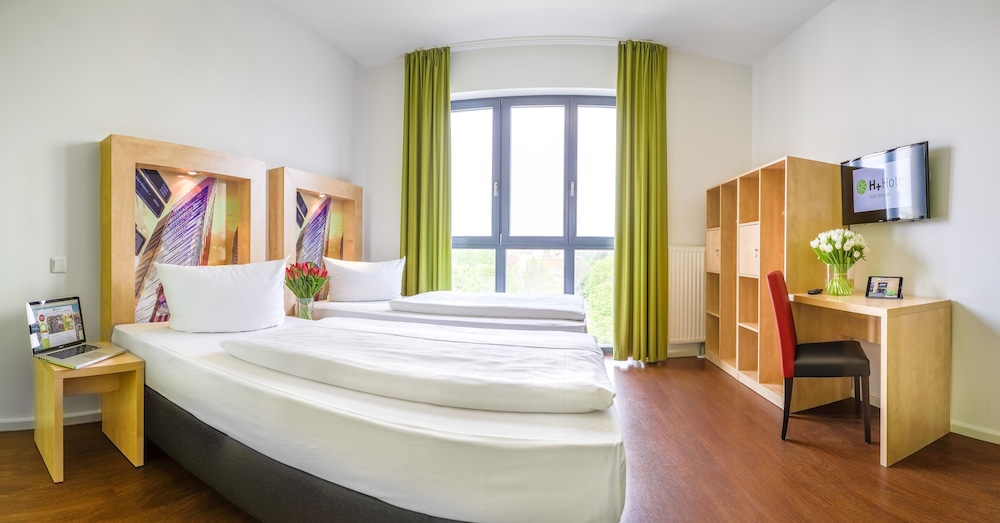 H+ Hotel 4Youth Berlin 18