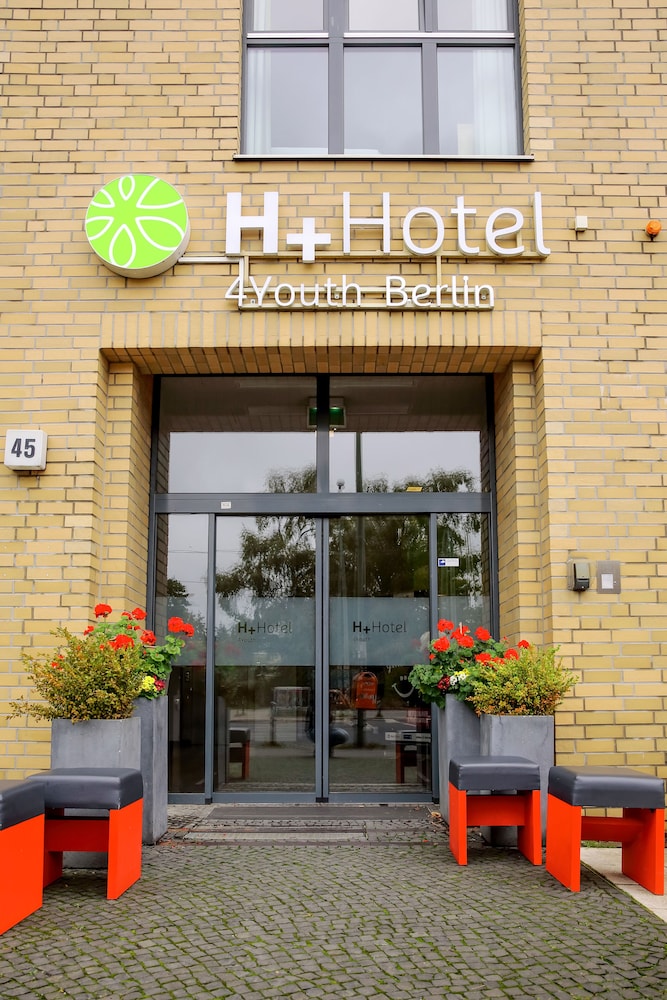 H+ Hotel 4Youth Berlin 1