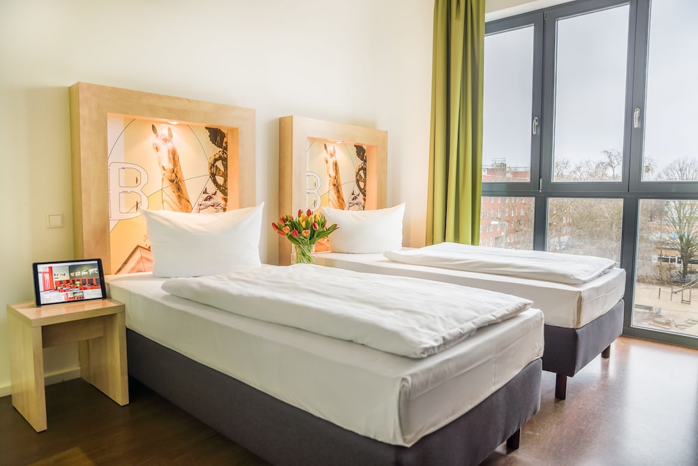 H+ Hotel 4Youth Berlin 17