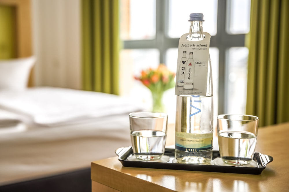 H+ Hotel 4Youth Berlin 20