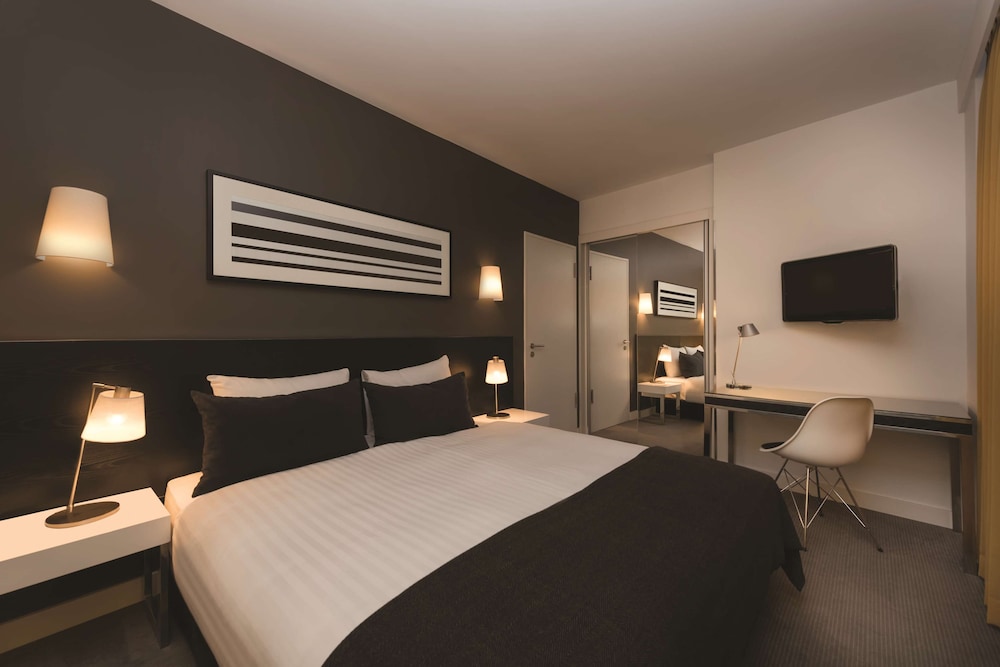 Adina Apartment Hotel Berlin Hackescher Markt 17