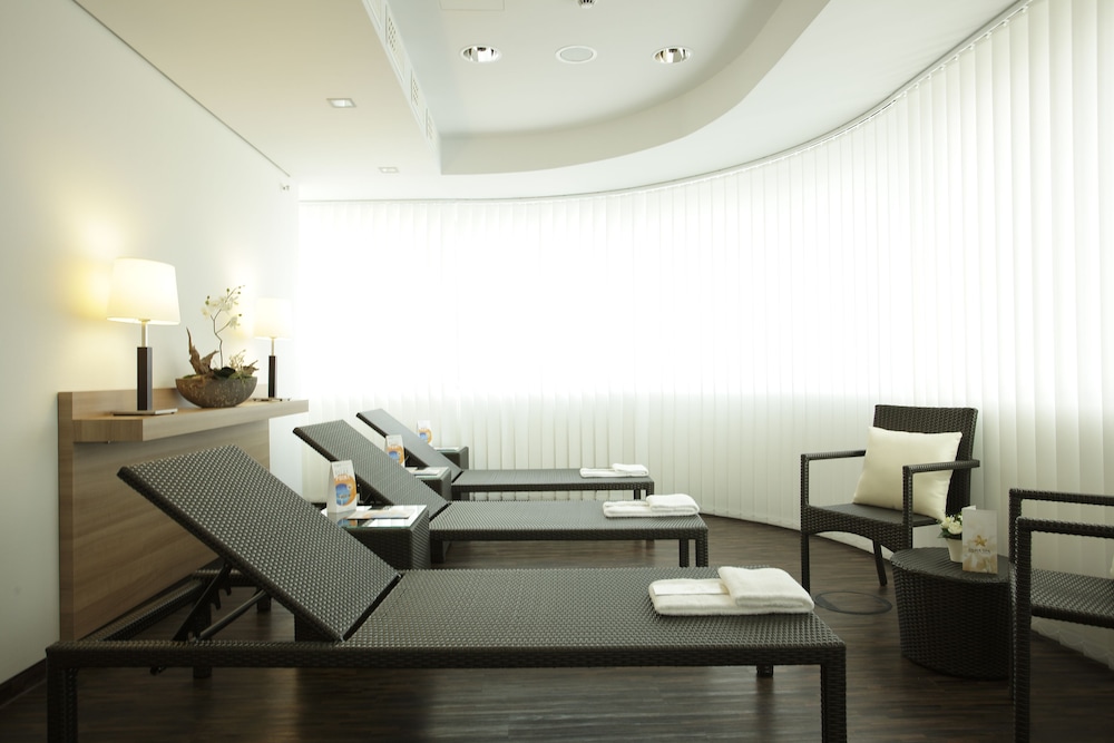 H4 Hotel Berlin Alexanderplatz 23