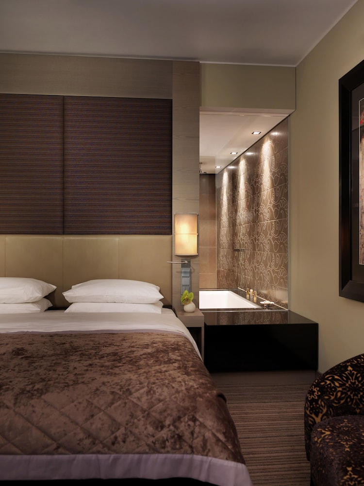 Hyatt Regency Düsseldorf 21