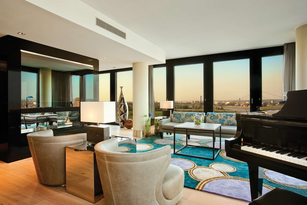 Hyatt Regency Düsseldorf 9