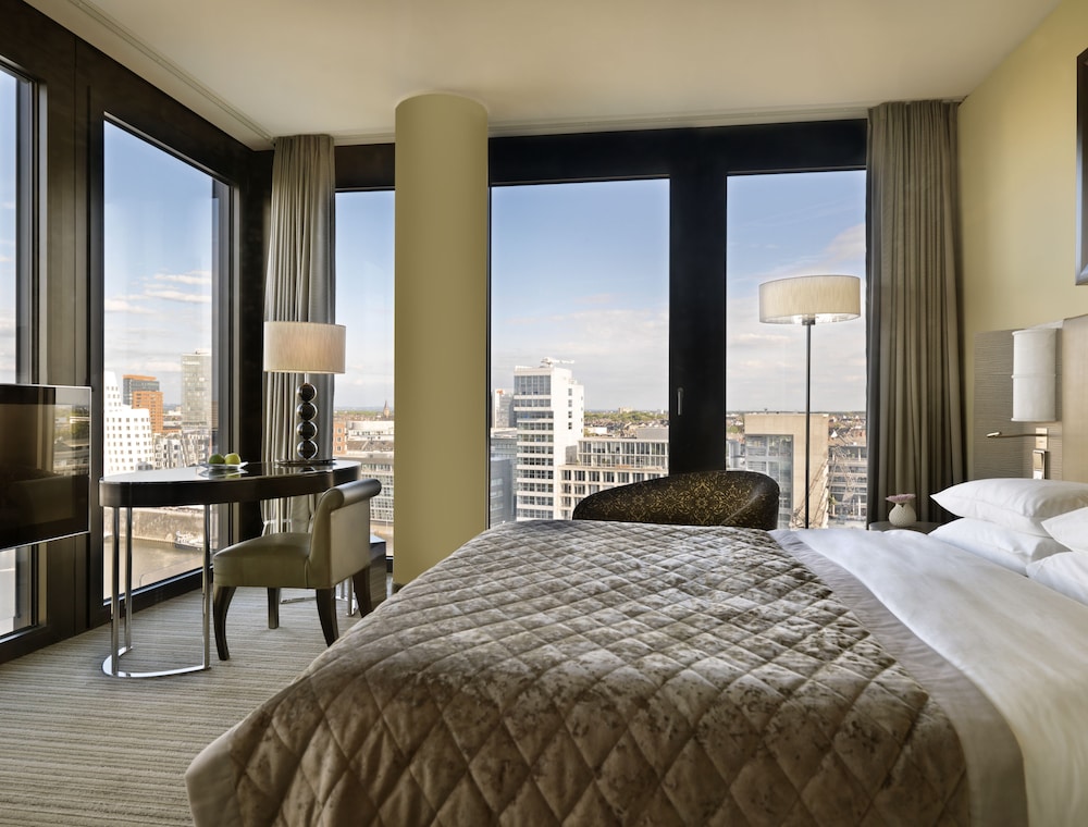 Hyatt Regency Düsseldorf 3