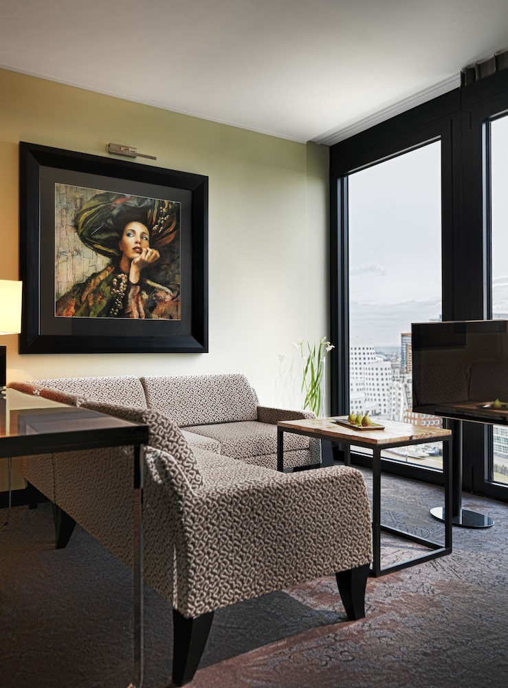 Hyatt Regency Düsseldorf 18
