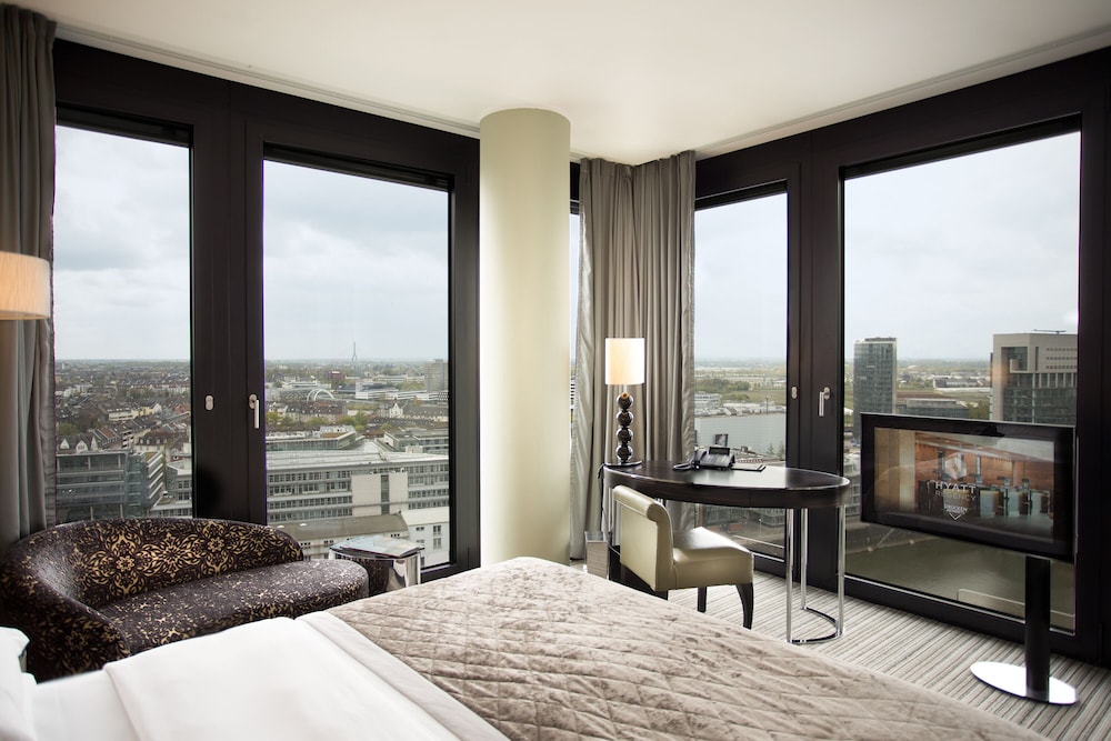 Hyatt Regency Düsseldorf 22