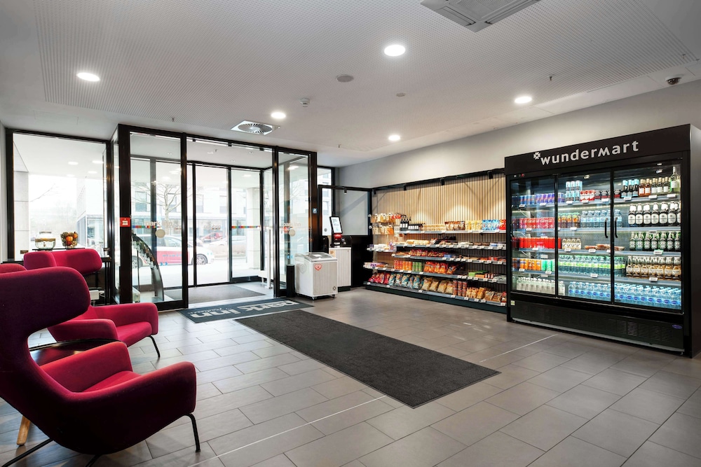 Park Inn by Radisson Frankfurt Airport 6
