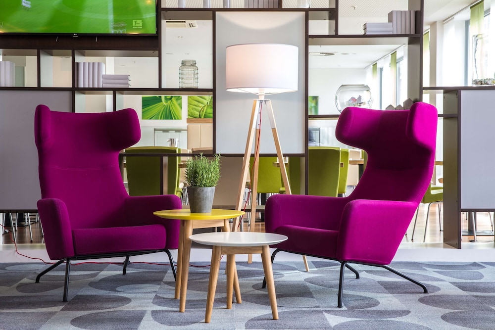 Park Inn by Radisson Frankfurt Airport 4