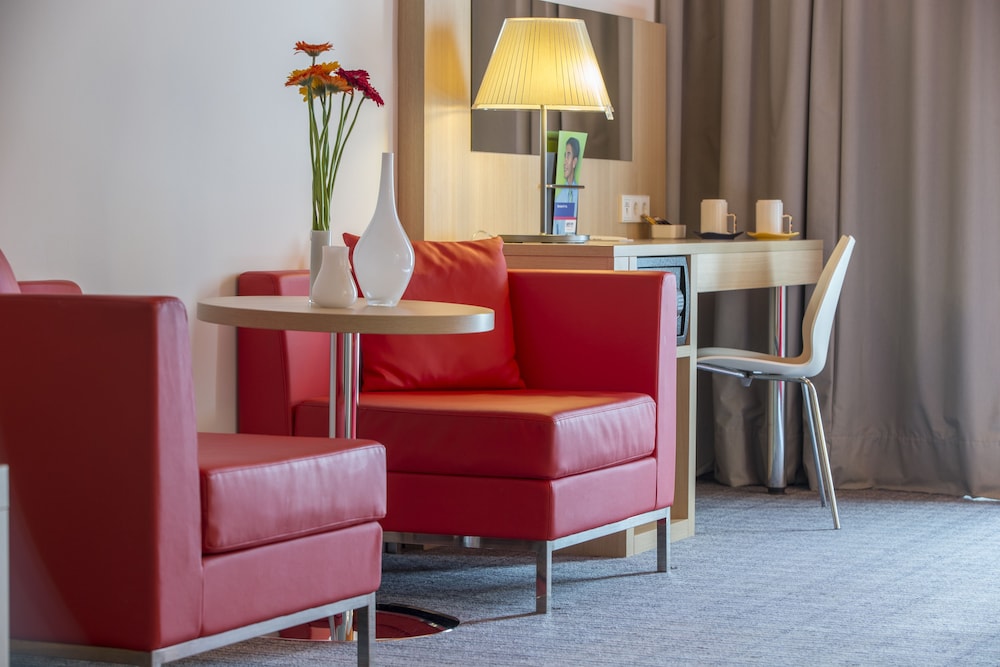 Park Inn by Radisson Frankfurt Airport 11