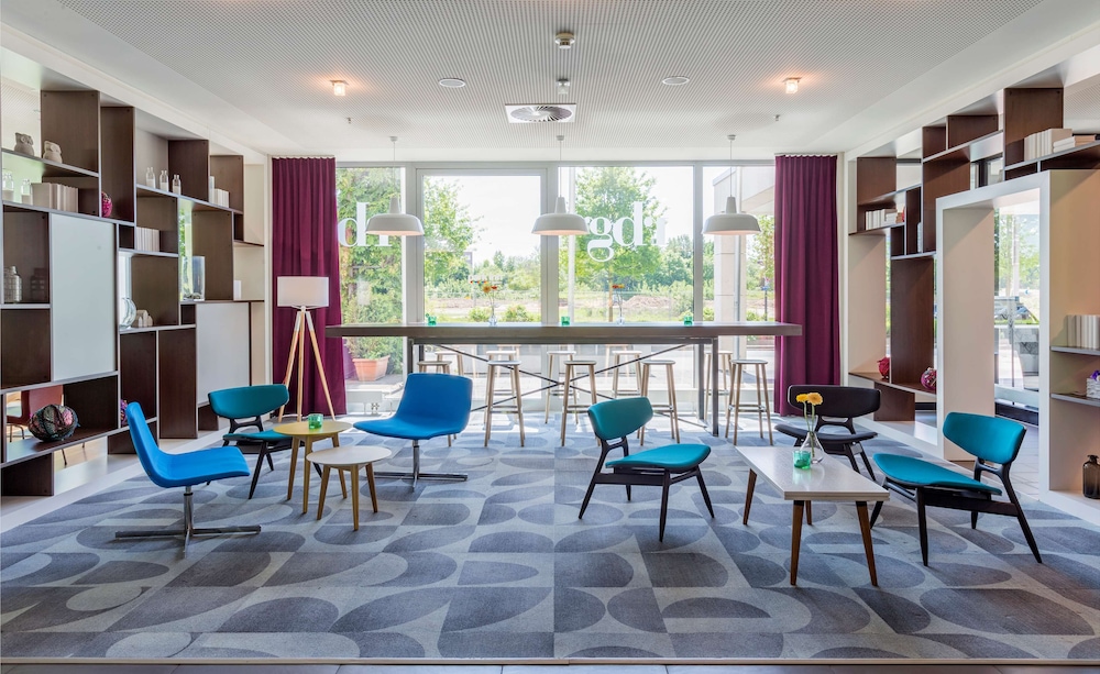 Park Inn by Radisson Frankfurt Airport 2