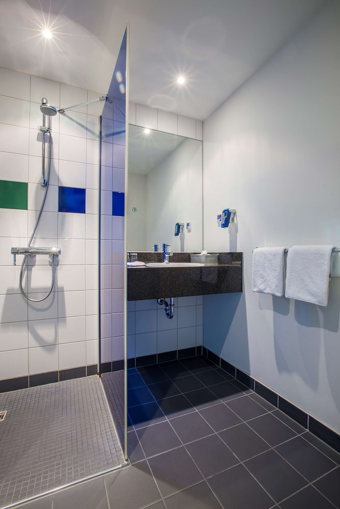 Park Inn by Radisson Frankfurt Airport 23