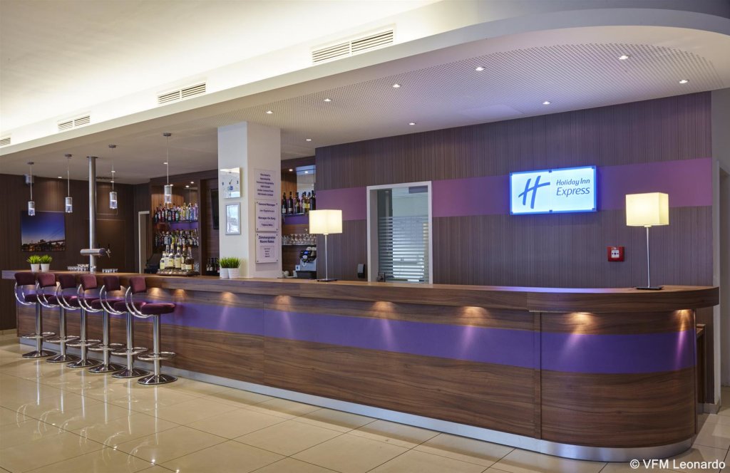 Premier Inn Frankfurt City Centre Hotel 22