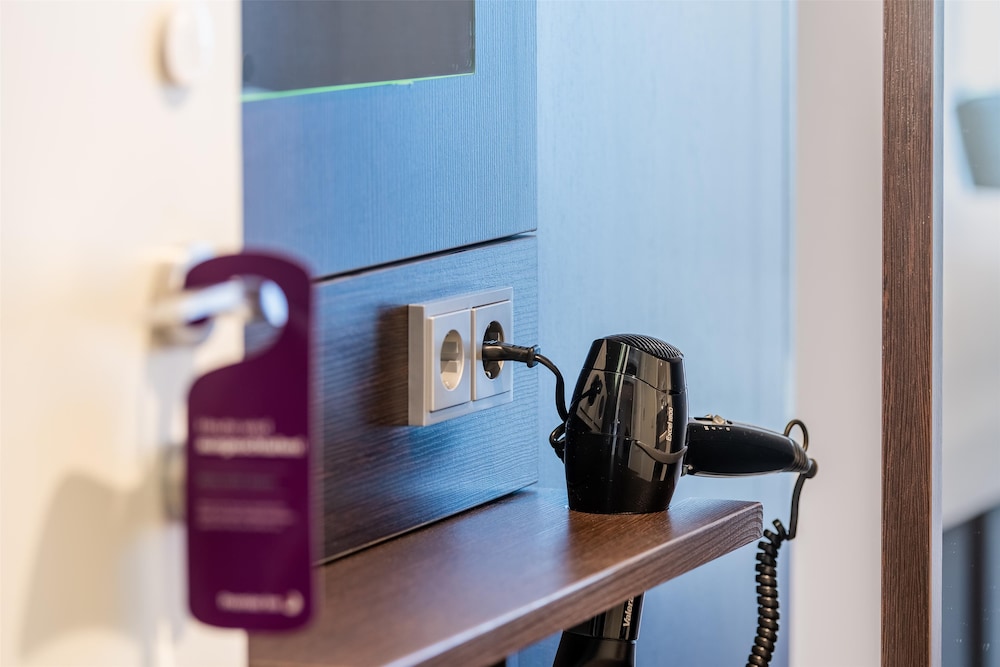 Premier Inn Frankfurt City Europaviertel 11