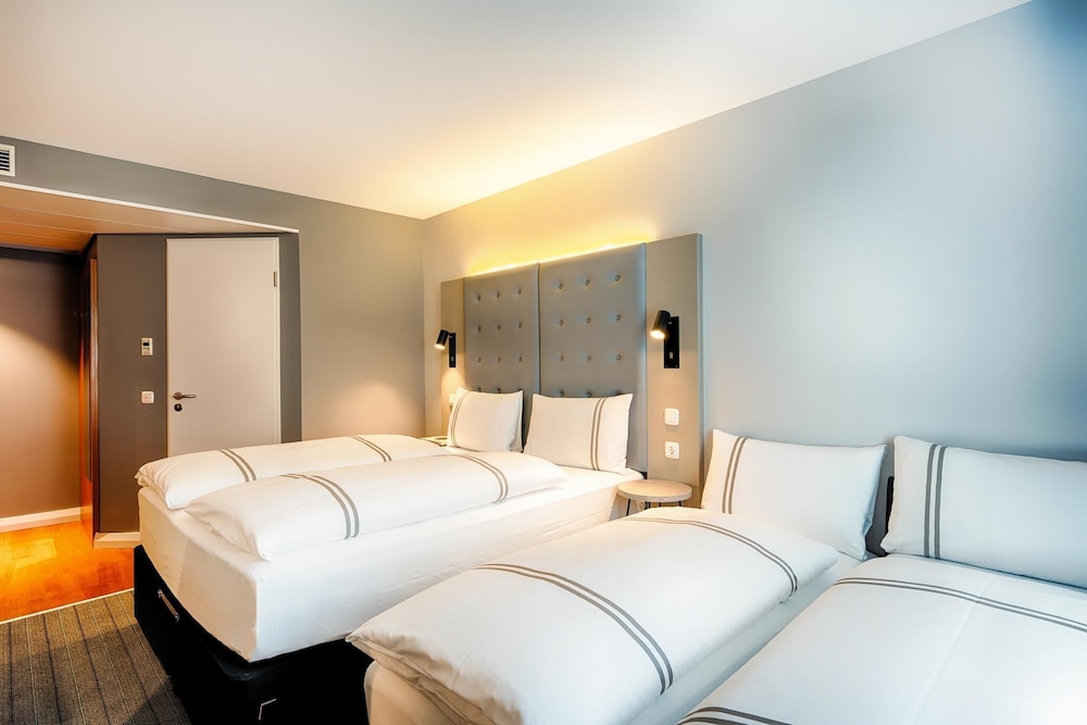Premier Inn Frankfurt City Europaviertel 7