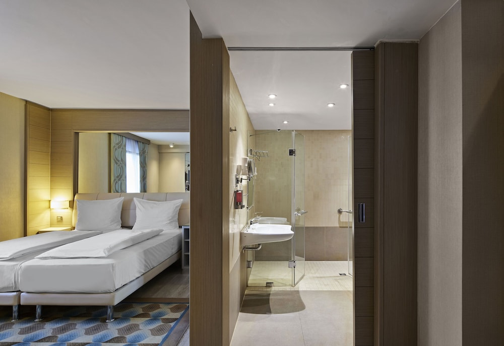 Titanic Comfort Mitte 17