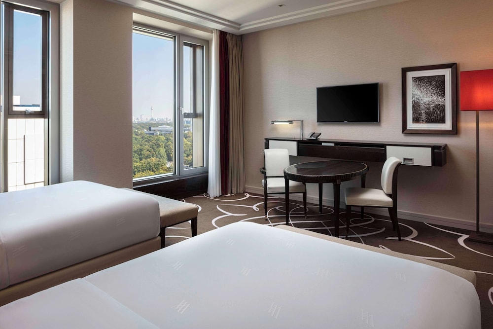 Waldorf Astoria Berlin 12